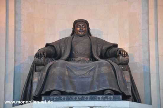 018-019_statue_of_chinggis_khaan.jpg.medium.jpeg